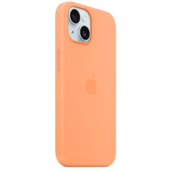 Apple Coque en silicone MagSafe iPhone 15 - Orange Sorbet