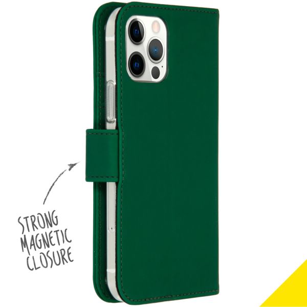 Accezz Étui de téléphone Wallet iPhone 12 (Pro) - Vert