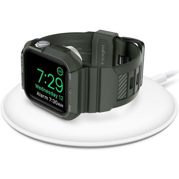 Spigen Coque Rugged Armor™ Pro Apple Watch 40 mm / 41 mm - Vert