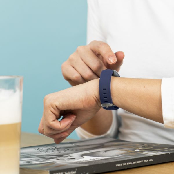 imoshion Bracelet silicone Fitbit Inspire 2 - Bleu foncé