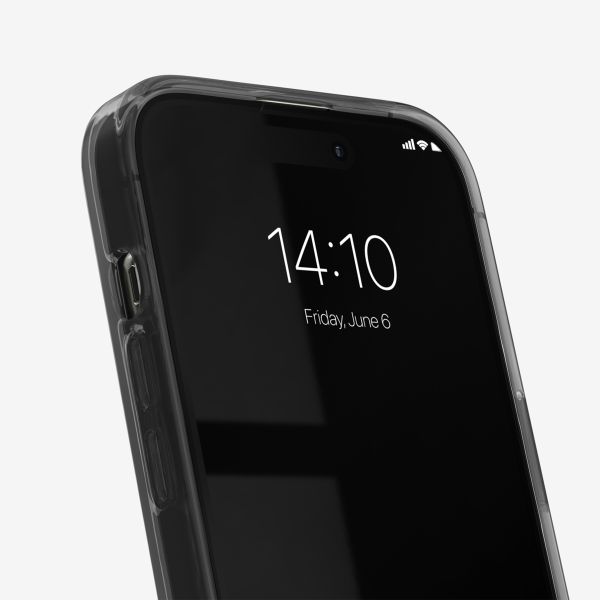 iDeal of Sweden Coque arrière Mirror iPhone 15 Pro - Black