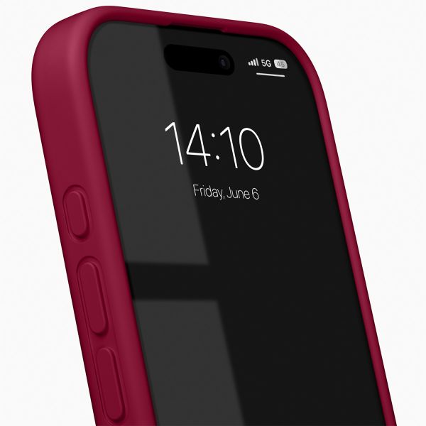 iDeal of Sweden Coque Silicone iPhone 16 Pro - Cranberry