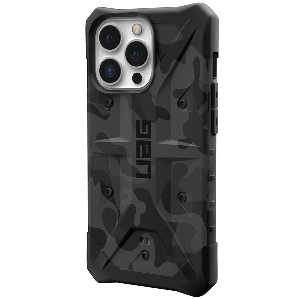 UAG Coque Pathfinder iPhone 13 - Midnight Camo