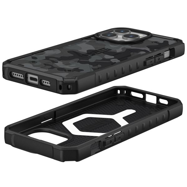 UAG Coque Pathfinder iPhone 15 Pro Max - Midnight Camo