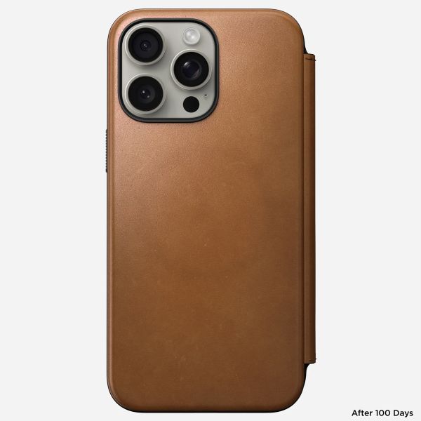Nomad Étui de téléphone portefeuille Modern Leather Folio iPhone 15 Pro Max - English Tan
