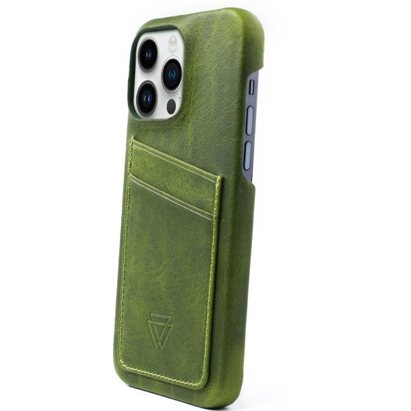 Wachikopa Coque Full Wrap C.C. avec 2 porte-cartes iPhone 14 Pro - Forest Green