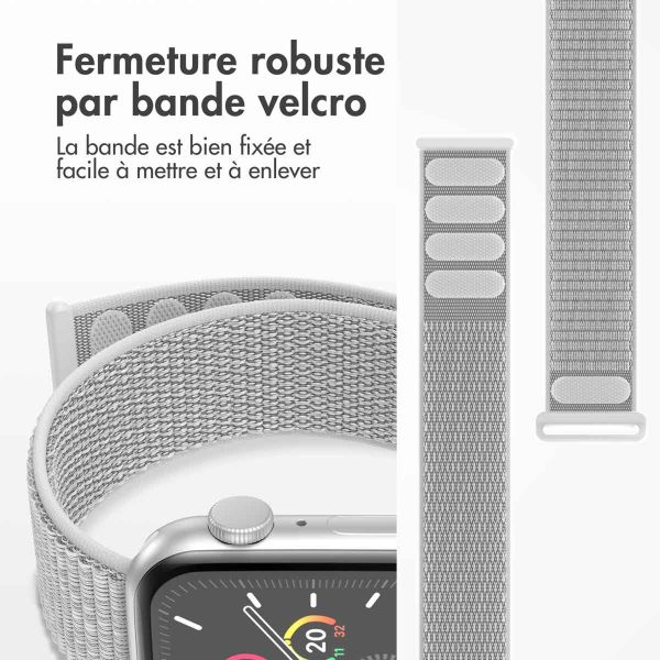 iMoshion Bracelet en nylon⁺ Apple Watch Series 1-9 / SE - 38/40/41 mm - Seashell