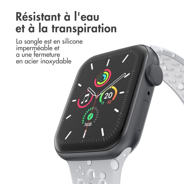 imoshion Bracelet sport⁺ Apple Watch Series 1-10 / SE / Ultra (2) - 42/44/45/46/49 mm - Taille M/L - Pure Platinum & White