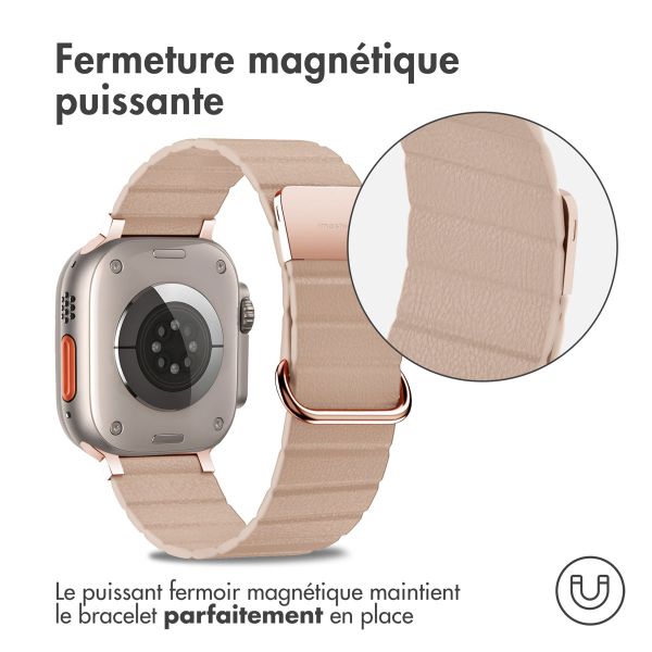 iMoshion Bracelet en cuir magnétique Apple Watch Series 1-9 / SE / Ultra (2) - 42/44/45/49 mm - Beige