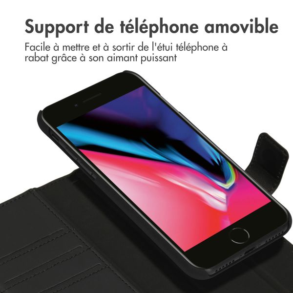 Accezz Étui de téléphone portefeuille en cuir de qualité supérieure 2 en 1 iPhone SE (2022 / 2020) / 8 / 7 / 6(s) - Noir