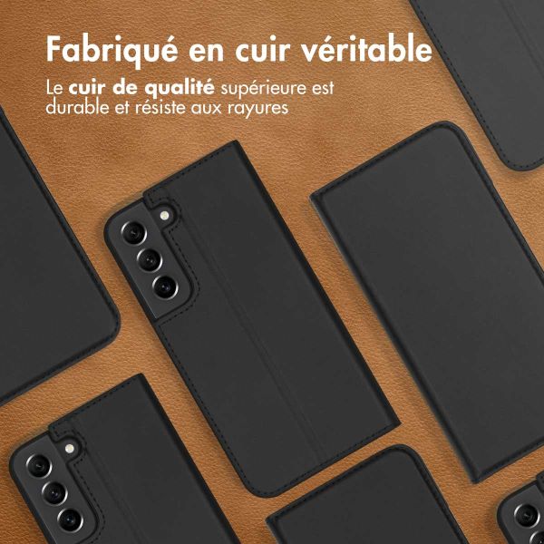 Accezz Étui de téléphone Slim Folio en cuir de qualité supérieure Samsung Galaxy S22 - Noir