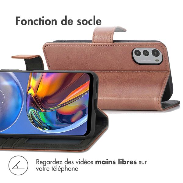 imoshion Étui de téléphone portefeuille Luxe Motorola Moto E32 / E32s - Brun