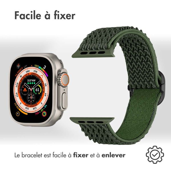 imoshion Bande élastique en nylon Apple Watch Series 1-10 / SE / Ultra (2) - 42/44/45/46/49 mm - Vert foncé