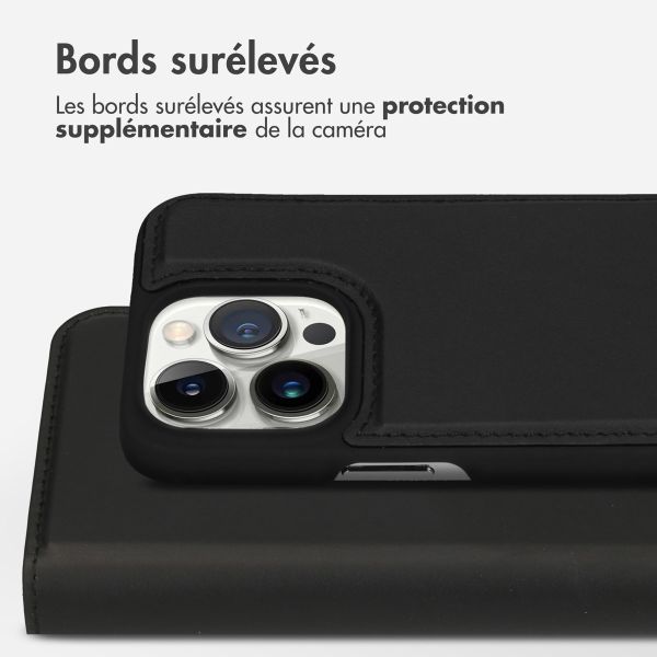 Accezz Étui de téléphone portefeuille en cuir de qualité supérieure 2 en 1 iPhone 14 Pro - Noir