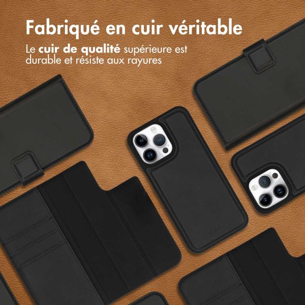 Accezz Étui de téléphone portefeuille en cuir de qualité supérieure 2 en 1 iPhone 14 Pro - Noir