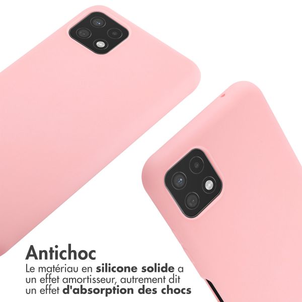 iMoshion ﻿Coque en silicone avec cordon Samsung Galaxy A22 (5G) - Rose