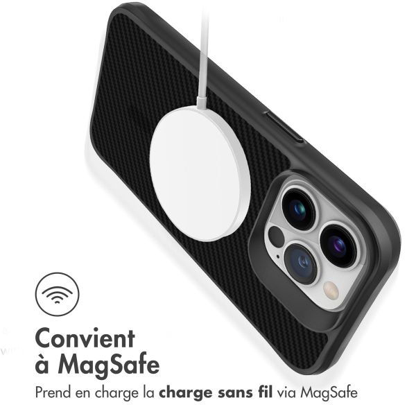 iMoshion Rugged Hybrid Carbon Case avec MagSafe iPhone 13 Pro Max - Noir