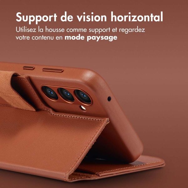 Accezz Étui de téléphone portefeuille en cuir 2-en-1 avec MagSafe Samsung Galaxy S24 Plus - Sienna Brown