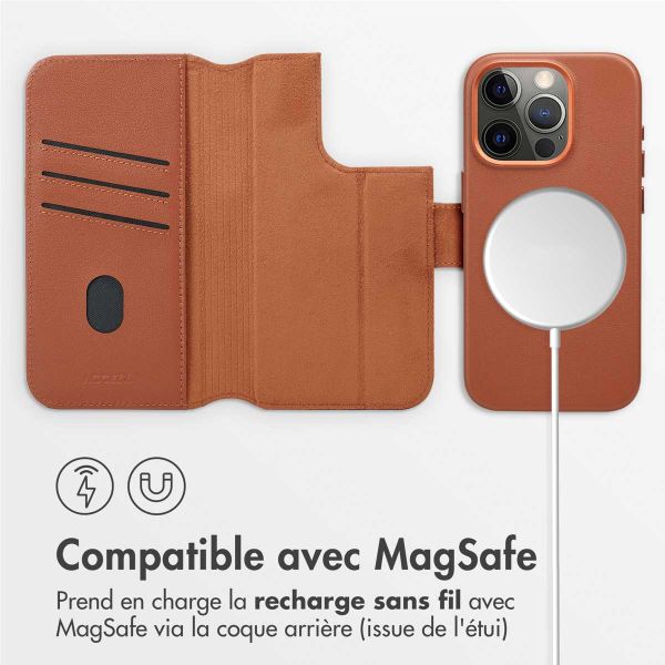 Accezz Étui de téléphone portefeuille en cuir 2-en-1 avec MagSafe iPhone 15 Pro - Sienna Brown