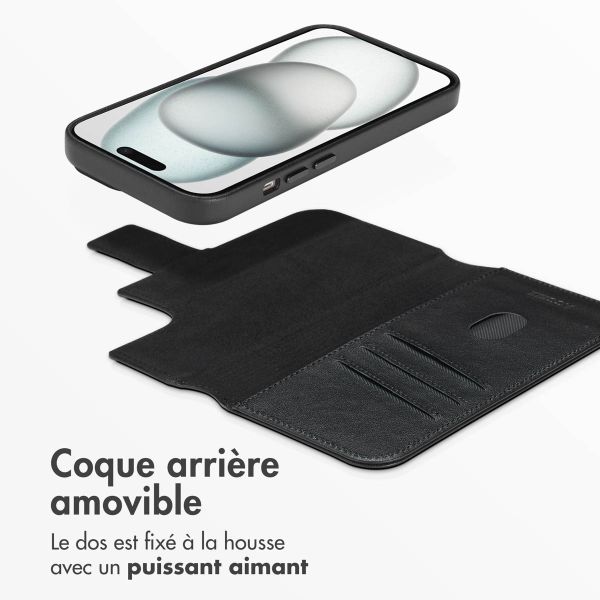 Accezz Étui de téléphone portefeuille en cuir 2-en-1 avec MagSafe iPhone 15 - Onyx Black