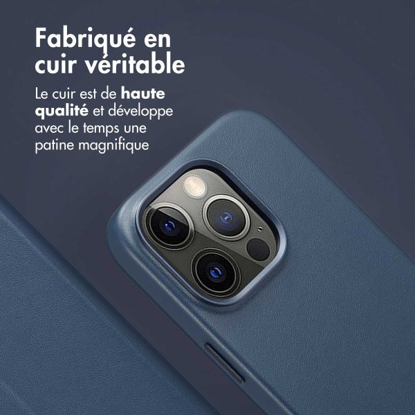 Accezz Étui de téléphone portefeuille en cuir 2-en-1 avec MagSafe iPhone 14 Pro - Nightfall Blue