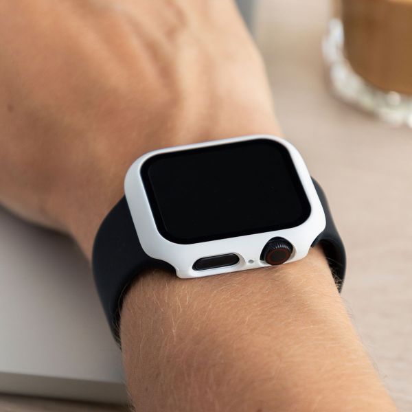 imoshion Coque rigide à couverture complète pour Apple Watch Series 4 / 5 / 6 / SE - 40 mm - Blanc