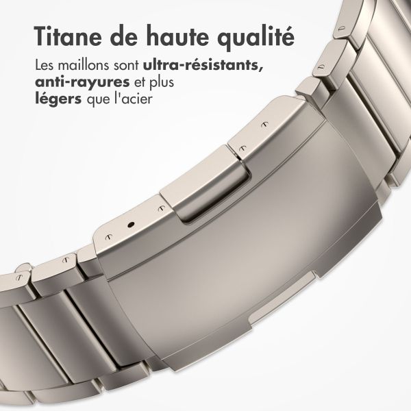 Accezz Bracelet en acier Titane mat pour l'Apple Watch Series 1-9 / SE / Ultra (2) - 42/44/45/49 mm - Titane