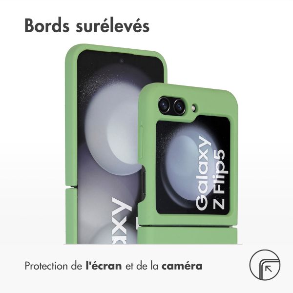 Accezz Coque Liquid Silicone Samsung Galaxy Z Flip 5 - Vert