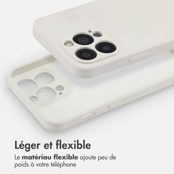 imoshion Coque Couleur avec MagSafe iPhone 13 Pro - Beige