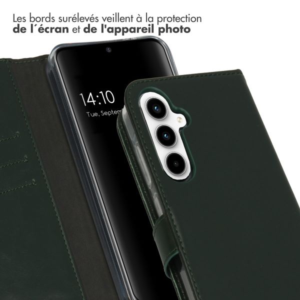 Selencia Étui de téléphone portefeuille en cuir véritable Samsung Galaxy A35 - Vert