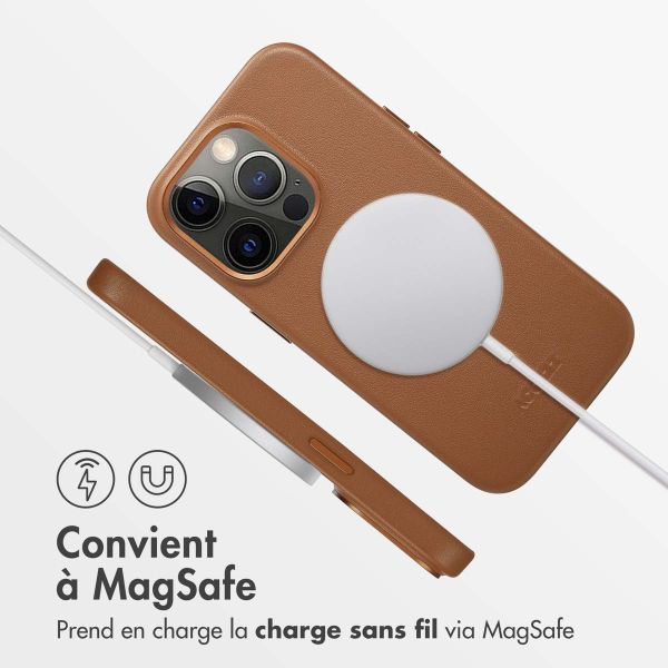 Accezz Coque arrière en cuir avec MagSafe iPhone 14 Pro - Sienna Brown