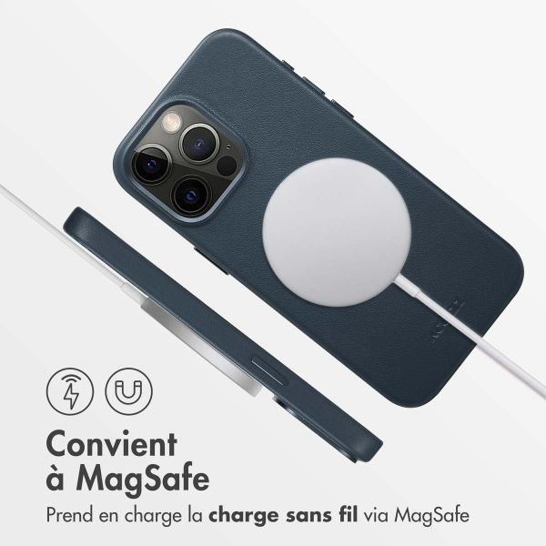 Accezz Coque arrière en cuir avec MagSafe iPhone 15 Pro Max - Nightfall Blue