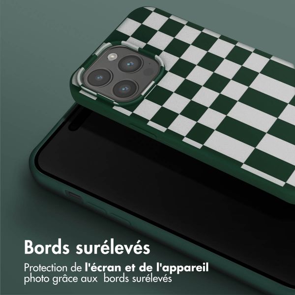 Selencia ﻿Coque design en silicone avec cordon amovible iPhone 15 Pro Max - Irregular Check Green