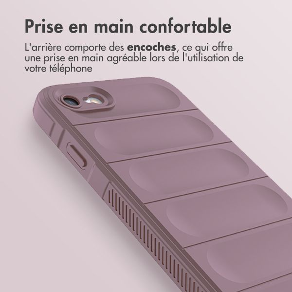 imoshion Coque arrière EasyGrip iPhone SE (2022 / 2020) / 8 / 7 - Violet