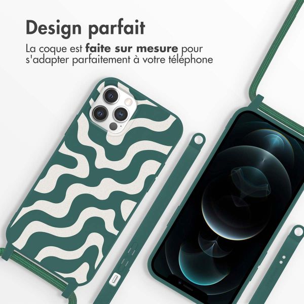 imoshion Coque design en silicone avec cordon iPhone 12 (Pro) - Petrol Green Groovy