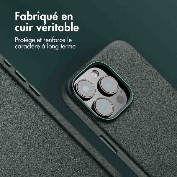 Accezz Coque arrière en cuir avec MagSafe iPhone 16 Pro Max - Cedar Green