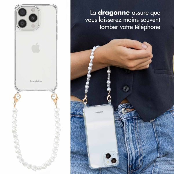 imoshion Coque avec dragonne + ﻿bracelet iPhone 15 Pro - Perles cœurs