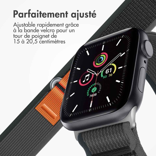 imoshion Bracelet en nylon Trail Apple Watch Series 1-9 / SE - 38/40/41 mm / Series 10 - 42 mm - Black Grey