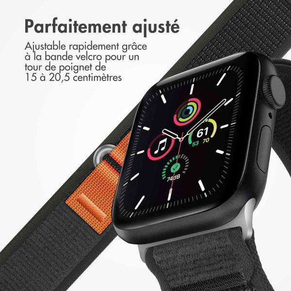 imoshion Bracelet en nylon Trail Apple Watch Series 1-9 / SE - 38/40/41 mm / Series 10 - 42 mm - Pure Black