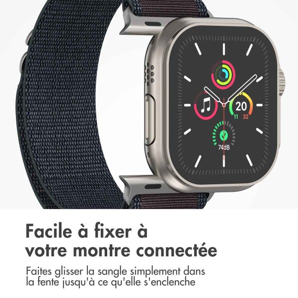 imoshion Bracelet en nylon Alpine Apple Watch Series 1-10 / SE / Ultra (2) - 42/44/45/46/49 mm - Indigo