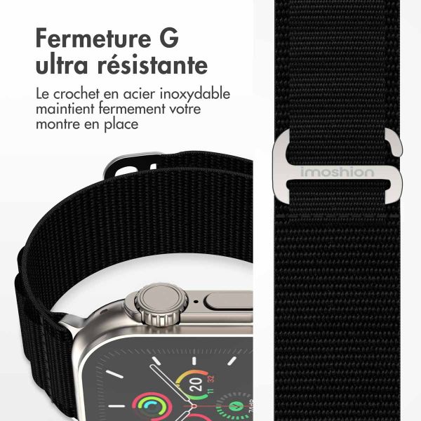 imoshion Bracelet en nylon Alpine Apple Watch Series 1-9 / SE - 38/40/41 mm / Series 10 - 42 mm - Noir