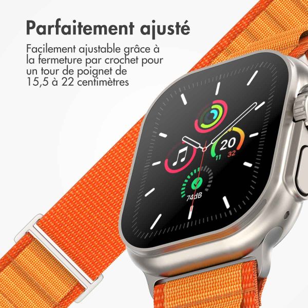 imoshion Bracelet en nylon Alpine Apple Watch Series 1-9 / SE - 38/40/41 mm / Series 10 - 42 mm - Orange