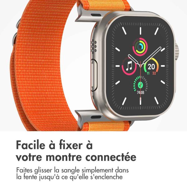 imoshion Bracelet en nylon Alpine Apple Watch Series 1-9 / SE - 38/40/41 mm / Series 10 - 42 mm - Orange