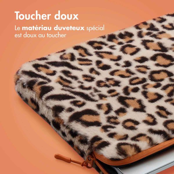 imoshion Pochette ordinateur Fluffy 15-16 pouces - Leopard Orange