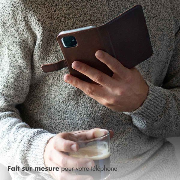 Selencia Étui de téléphone en cuir véritable iPhone Samsung Galaxy S23 FE - Brun