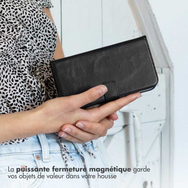 Selencia Étui de téléphone portefeuille en cuir véritable iPhone 15 Plus - Noir