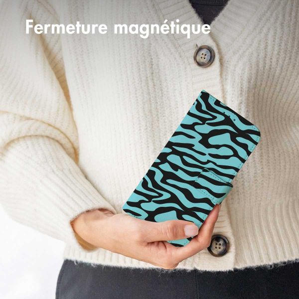 imoshion Étui de téléphone portefeuille Design Xiaomi Redmi A3 - Black Blue Stripes