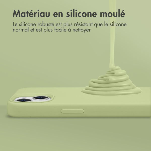 Accezz Coque Liquid Silicone iPhone 15 Pro Max - Vert