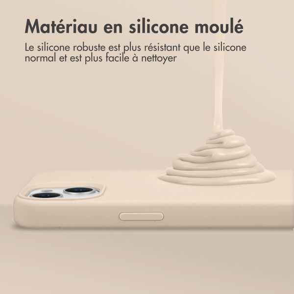 Accezz Coque Liquid Silicone iPhone 15 Pro Max - Stone