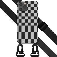 Selencia ﻿Coque design en silicone avec cordon amovible iPhone 12 (Pro) - Irregular Check Black